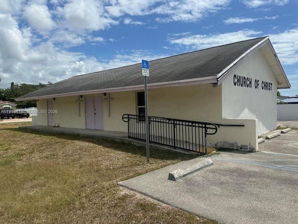 18301 SW 107th Ave , Miami, FL 33157