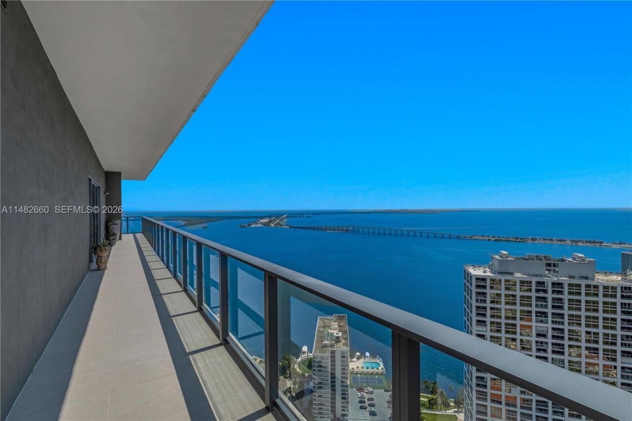 1451 Brickell Ave, Unit 4403, Miami, FL 33131 Photo