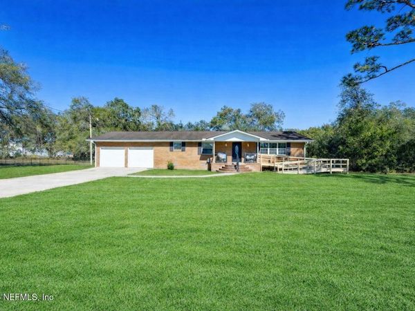 85091 RADIO Avenue, Yulee, FL 32097