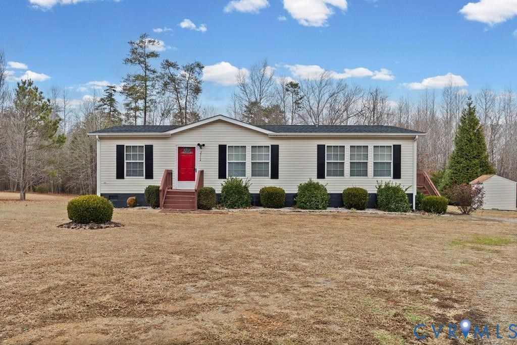 2714 Stage Coach Road, Farmville, VA 23901 Main Photo