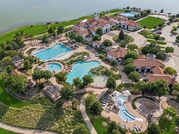 4408 Meadow Hawk Drive, Arlington, TX 76005