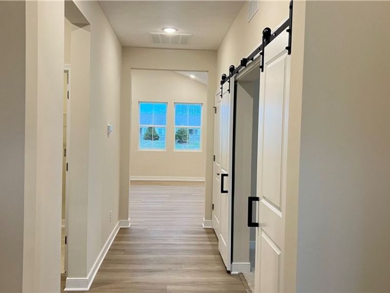 2170 Myla Way, Amherst, OH 44001 Photo 2