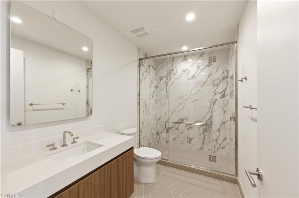 5001 Coconut Rd, Unit 705, Bonita Springs, FL 34134 Photo