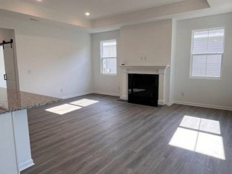 2176 Myla Way, Amherst, OH 44001 Photo 2