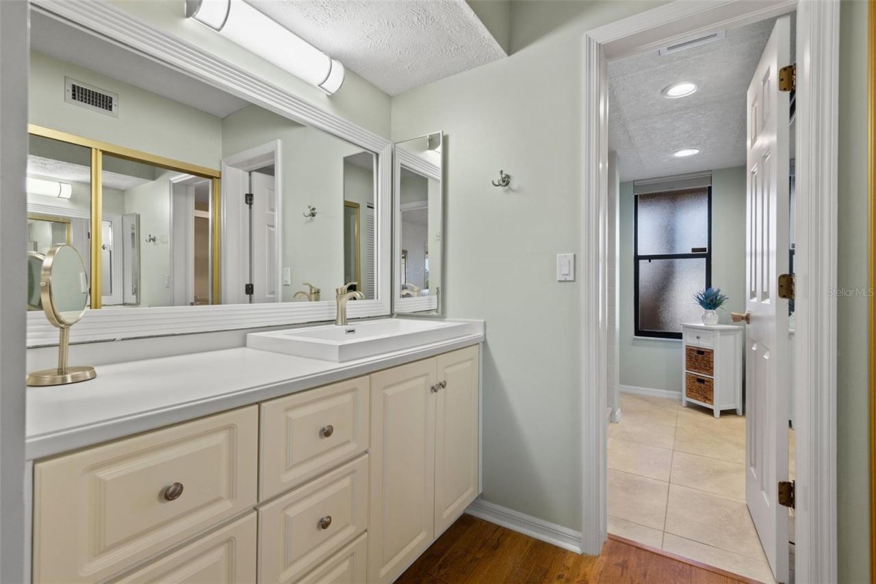 3736 SE 12th Avenue, Unit 101, Cape Coral, FL 33904 Photo