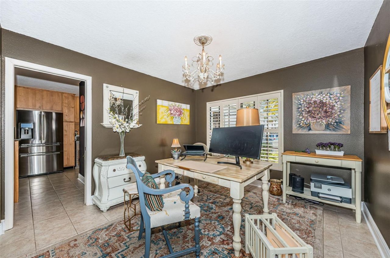 990 San Carlos Court Ne, Saint Petersburg, FL 33702 Photo