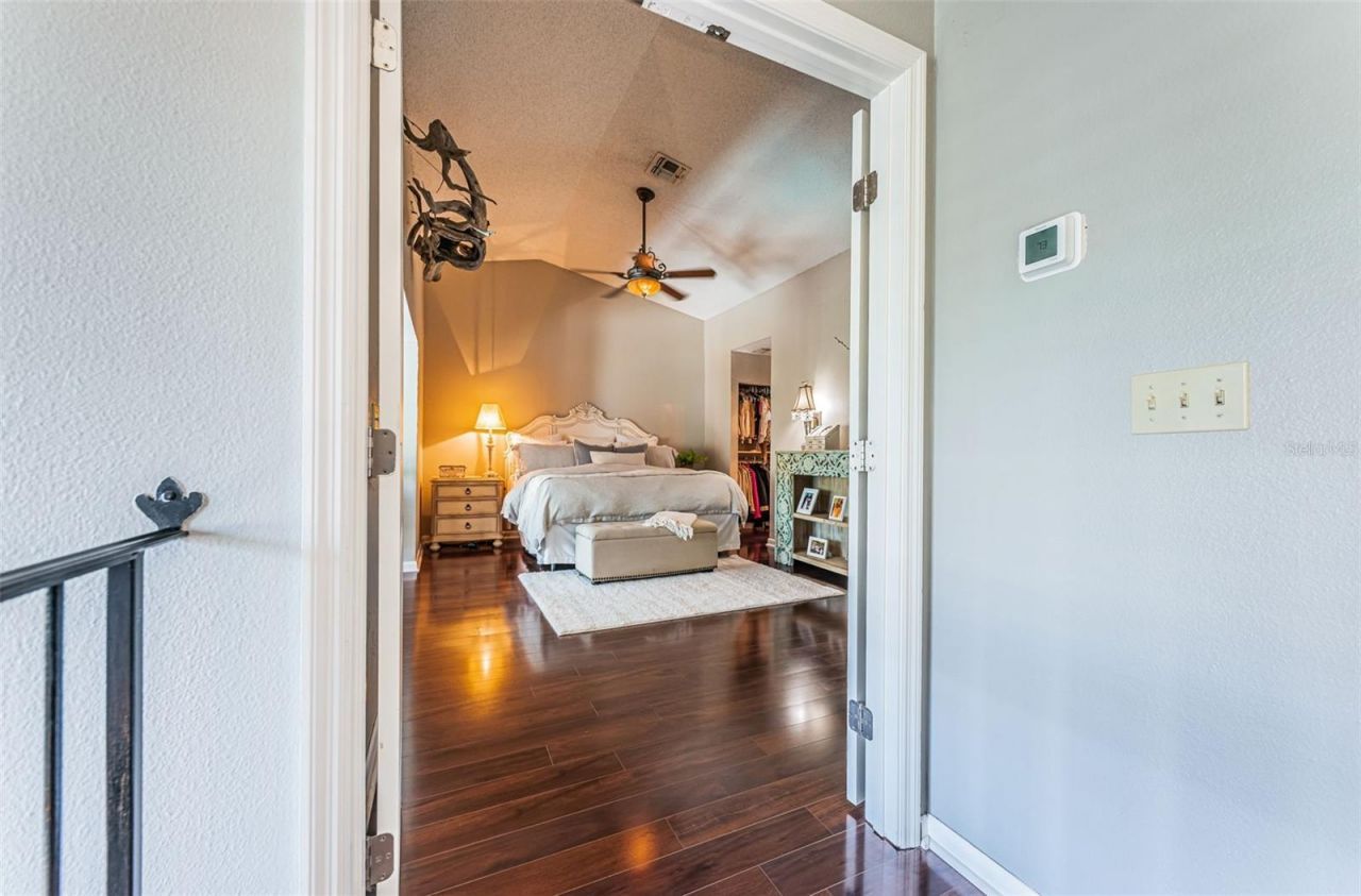 990 San Carlos Court Ne, Saint Petersburg, FL 33702 Photo