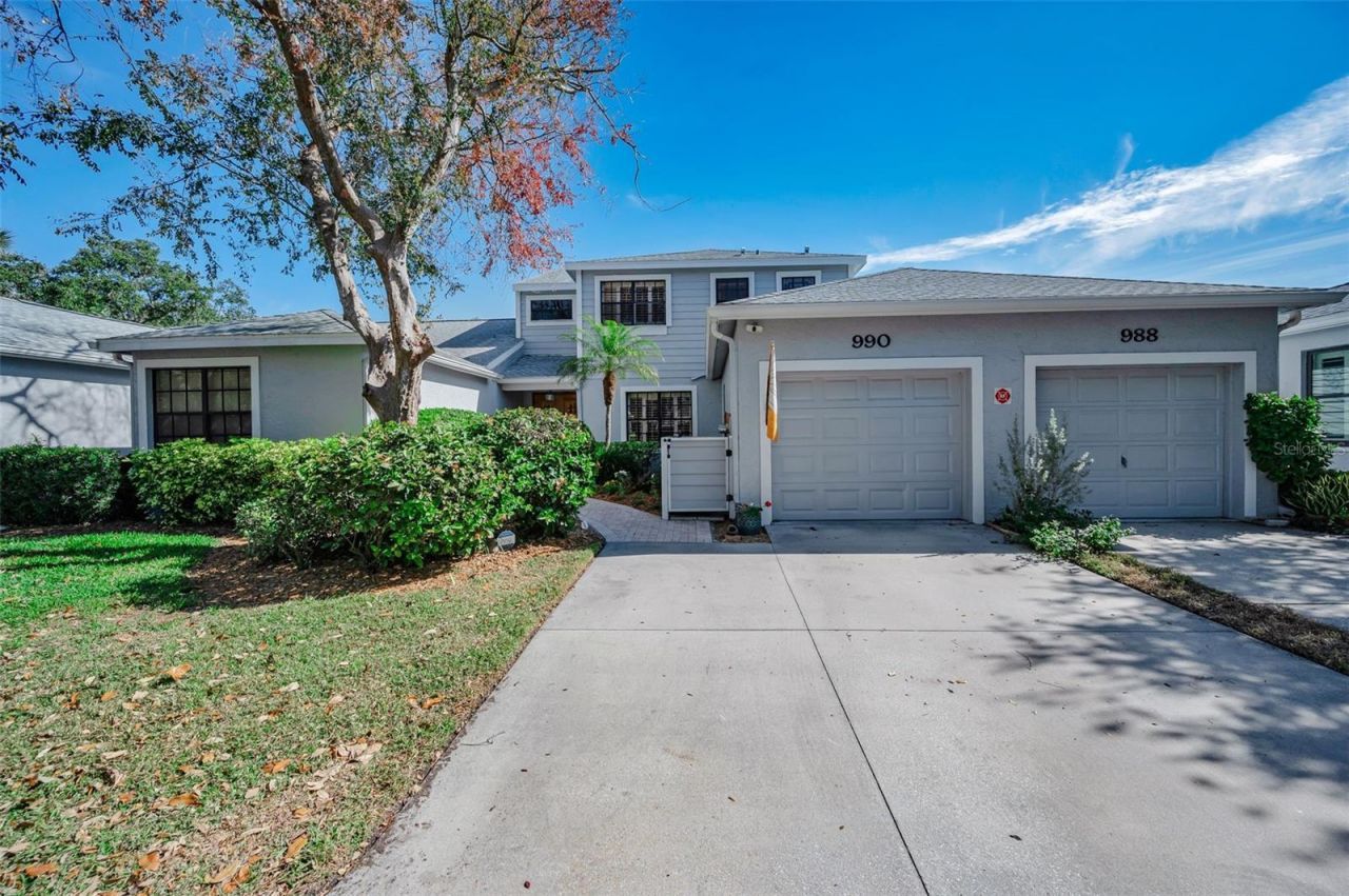 990 San Carlos Court Ne, Saint Petersburg, FL 33702 Photo