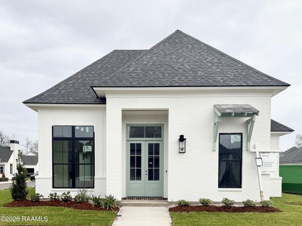 112 Tea Rose Drive , Broussard, LA 70518