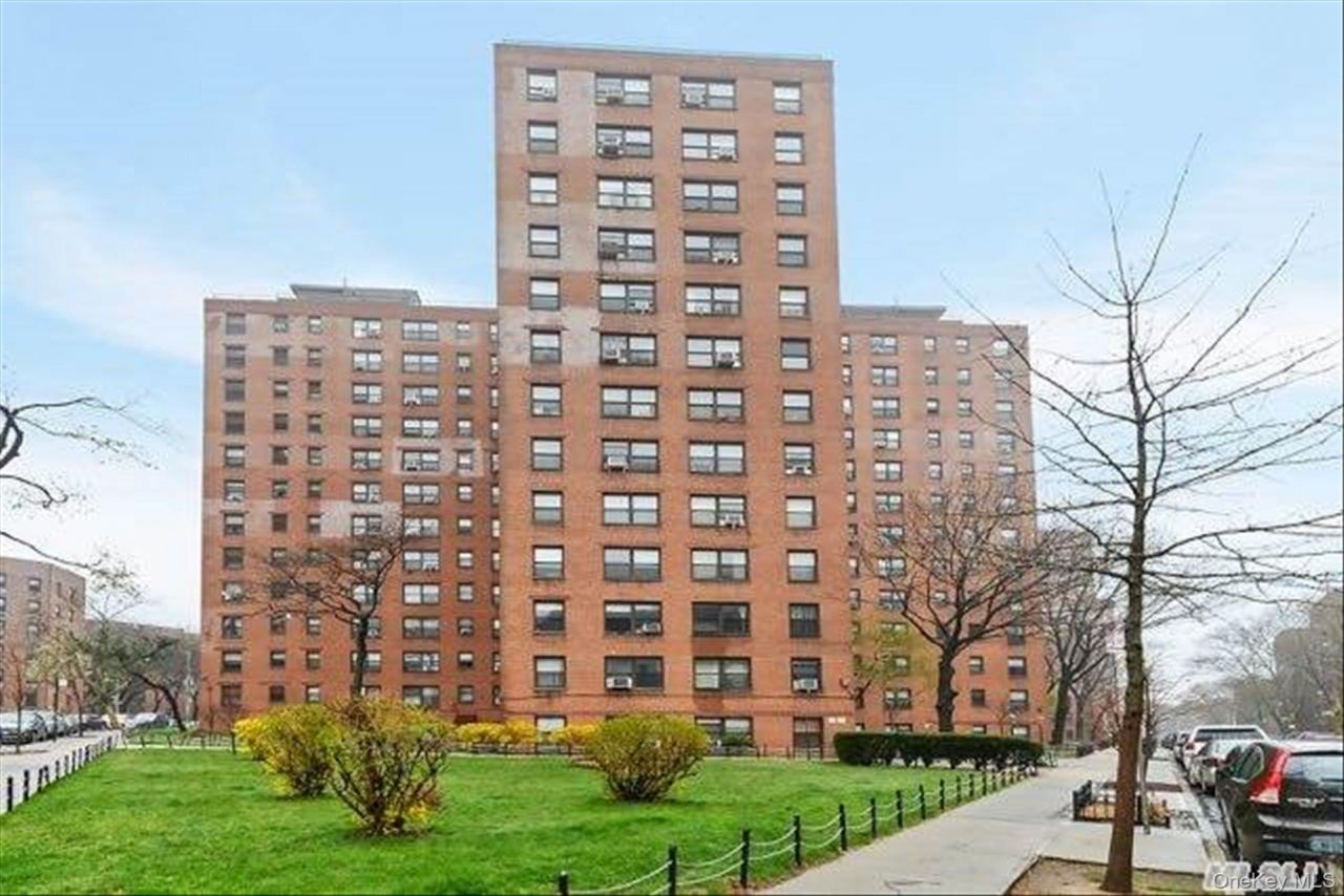 99-52 66 Road, Unit 7W, Rego Park, NY 11374 Main Photo