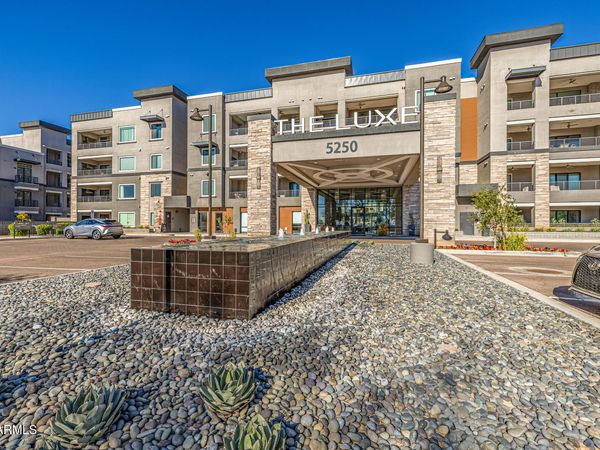5250 E DEER VALLEY Drive, Unit 156, Phoenix, AZ 85054
