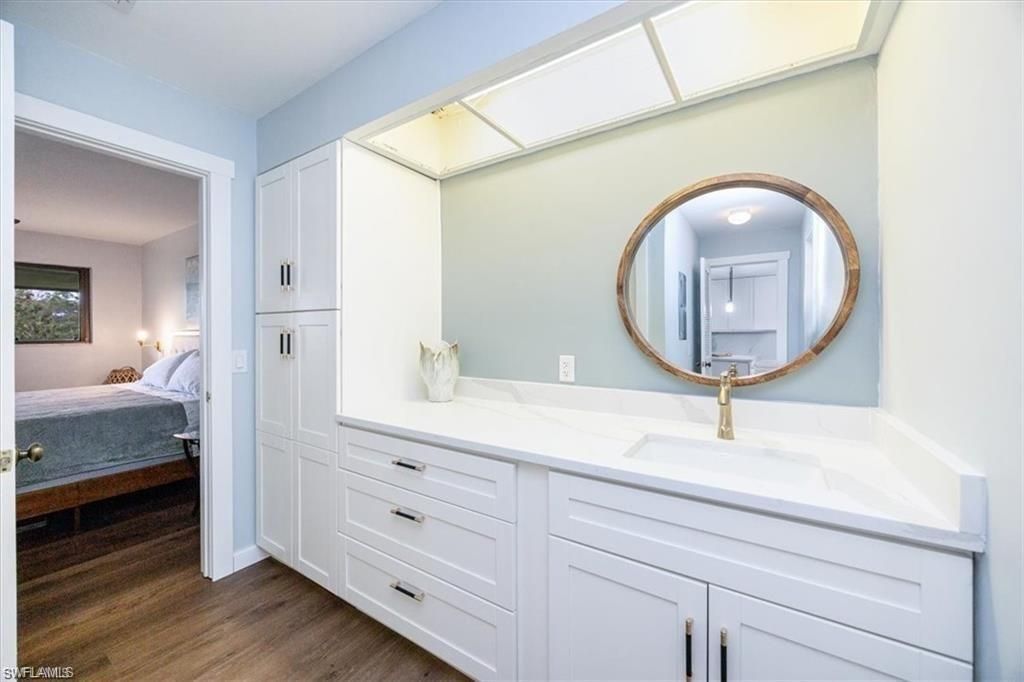 746 Eagle Creek Dr, Unit 203, Naples, FL 34113 Photo