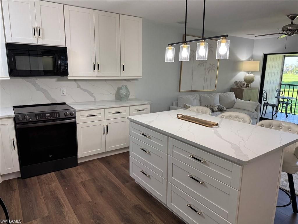 746 Eagle Creek Dr, Unit 203, Naples, FL 34113 Photo