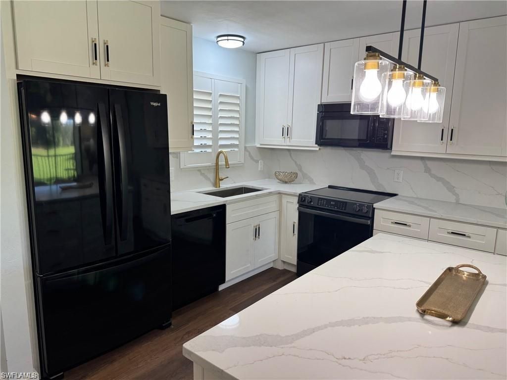 746 Eagle Creek Dr, Unit 203, Naples, FL 34113 Photo