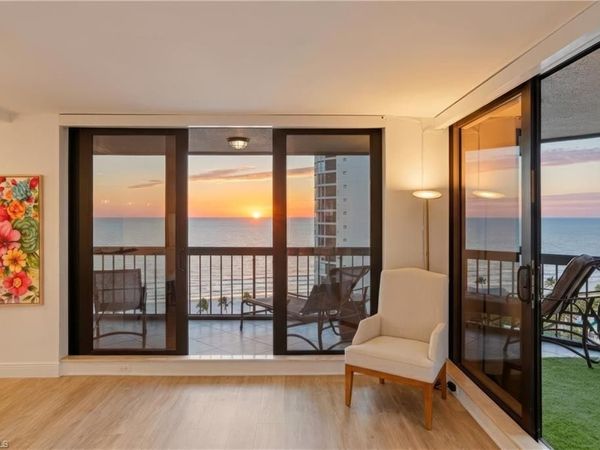 4551 Gulf Shore BLVD N, Unit 1500, NAPLES, FL 34103