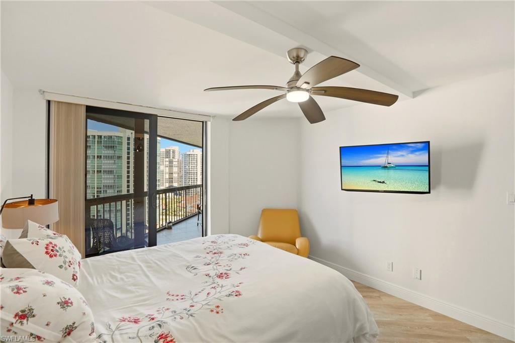 4551 Gulf Shore Blvd N, Unit 1500, Naples, FL 34103 Photo