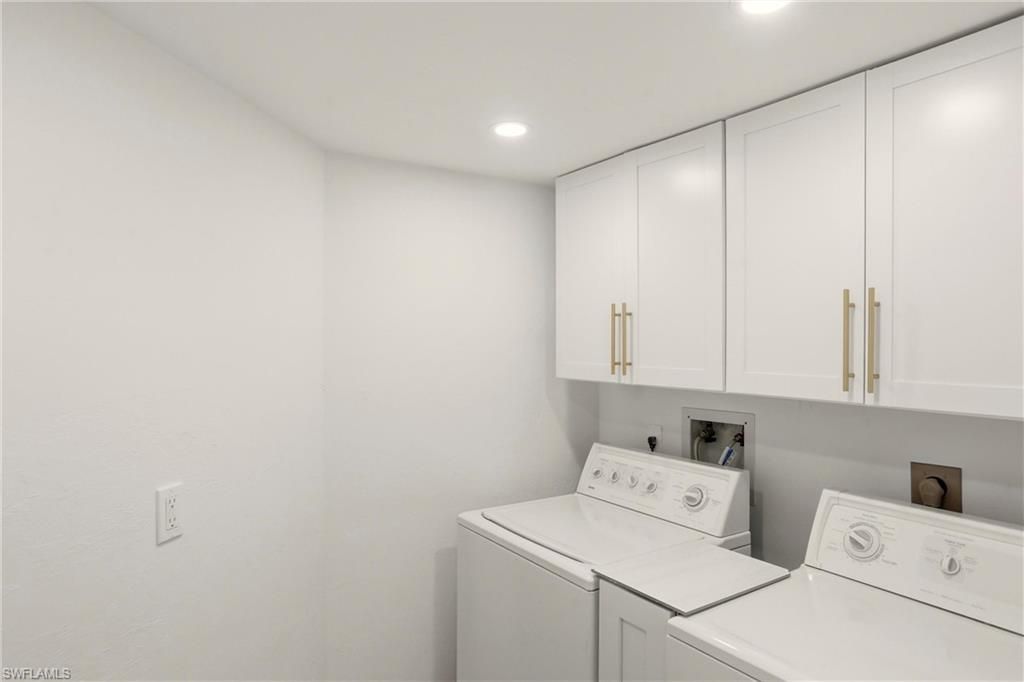 4551 Gulf Shore Blvd N, Unit 1500, Naples, FL 34103 Photo