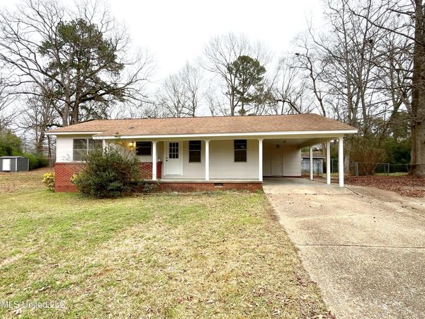 204 Charline Drive, Pearl, MS 39208