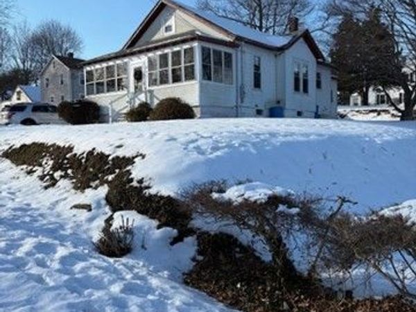 9 Ryan, Ipswich, MA 01938