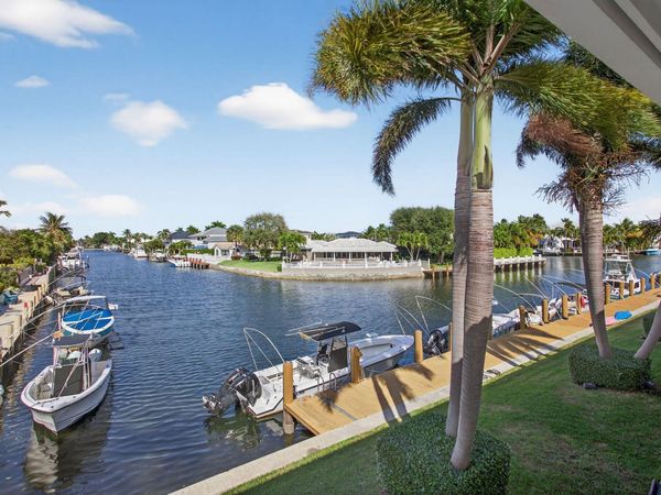 2311 NE 36th Street, Unit 2a, Lighthouse Point, FL 33064