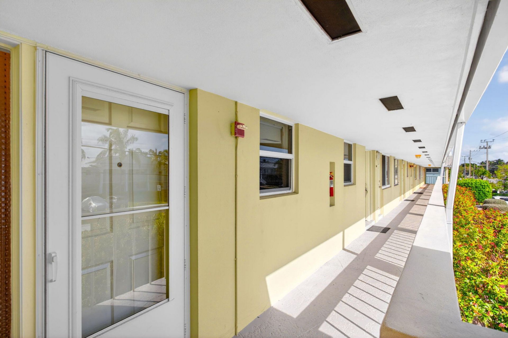 2311 NE 36th Street, Unit 2a, Lighthouse Point, FL 33064 Photo