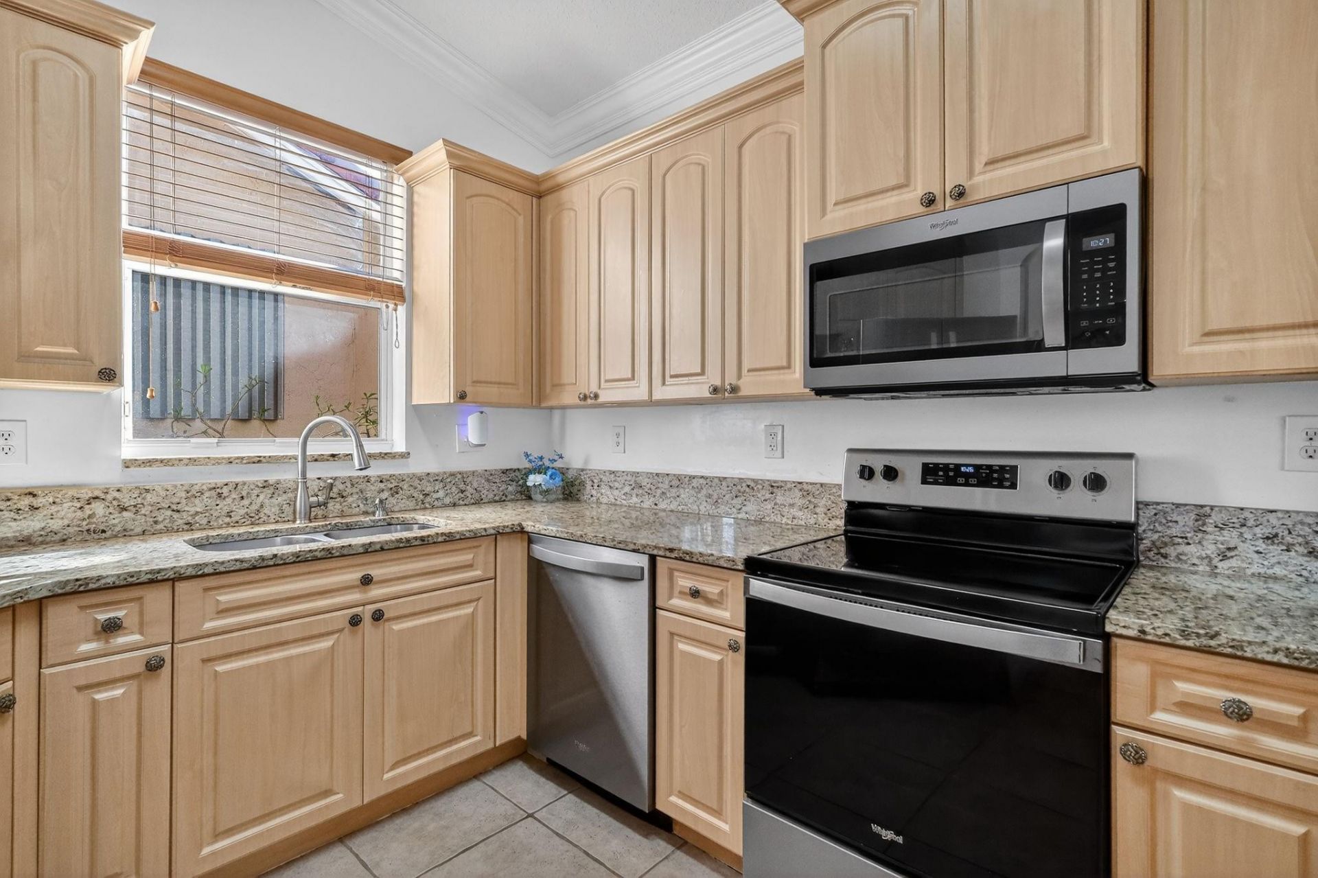 2130 NW 100th Avenue, Pembroke Pines, FL 33024 Photo