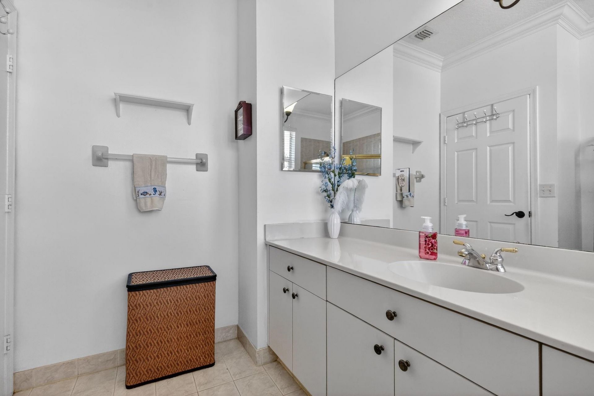 2130 NW 100th Avenue, Pembroke Pines, FL 33024 Photo