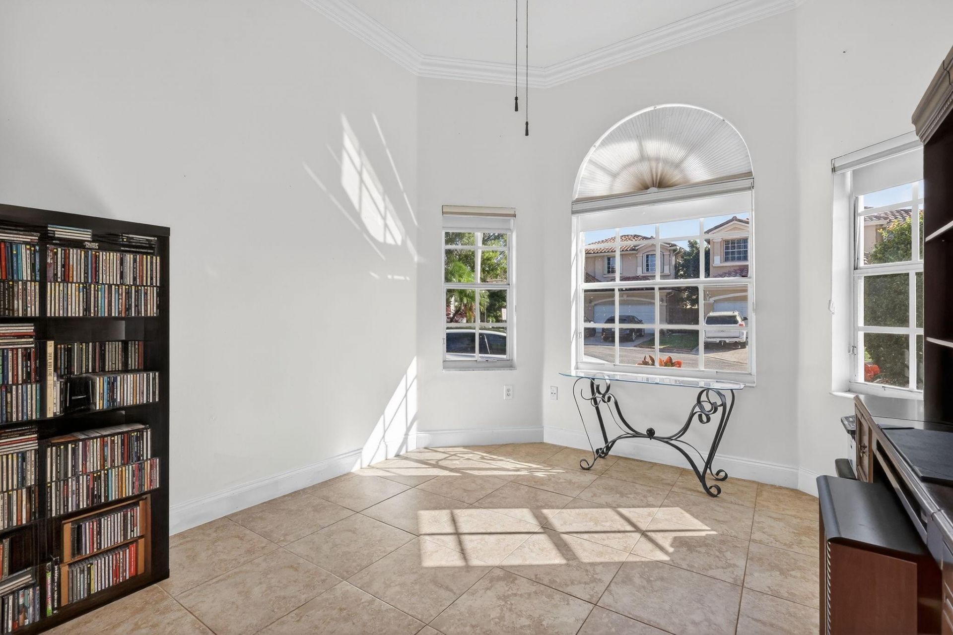 2130 NW 100th Avenue, Pembroke Pines, FL 33024 Photo