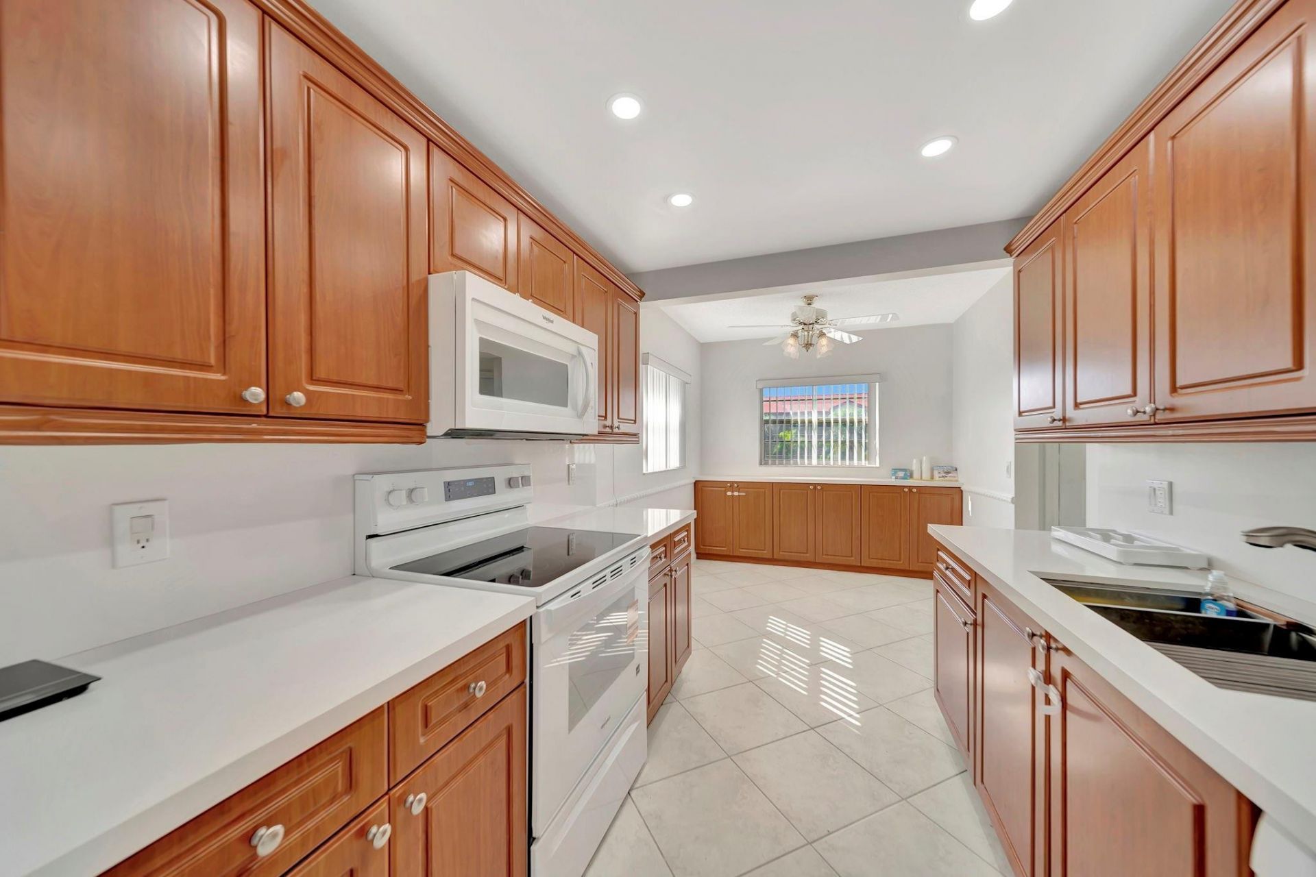 13001 SW 15th Court, Unit 312 T, Pembroke Pines, FL 33027 Photo