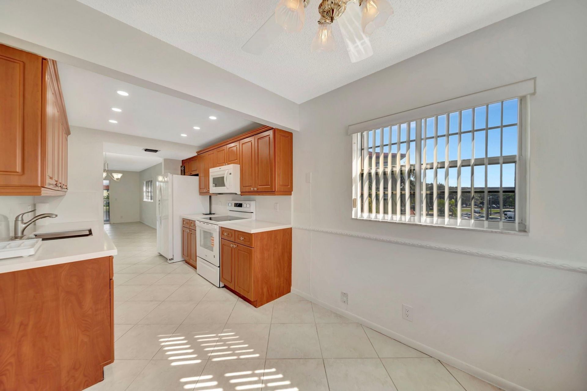 13001 SW 15th Court, Unit 312 T, Pembroke Pines, FL 33027 Photo