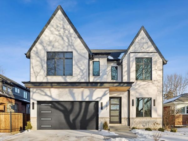 147 N Myrtle Avenue, Elmhurst, IL 60126