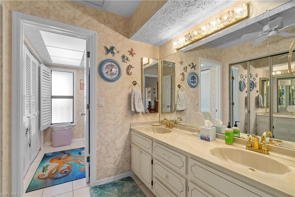 3609 SE 10th Ave, Unit 202, Cape Coral, FL 33904 Photo