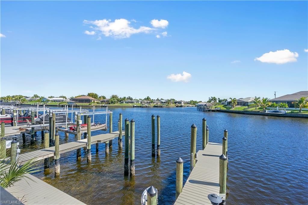 3609 SE 10th Ave, Unit 202, Cape Coral, FL 33904 Photo