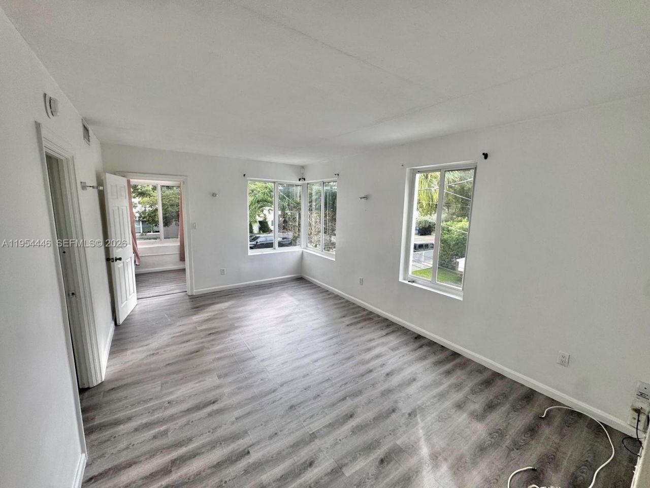 555 NE 70th St , Unit 2nd floor, Miami, FL 33138 Photo