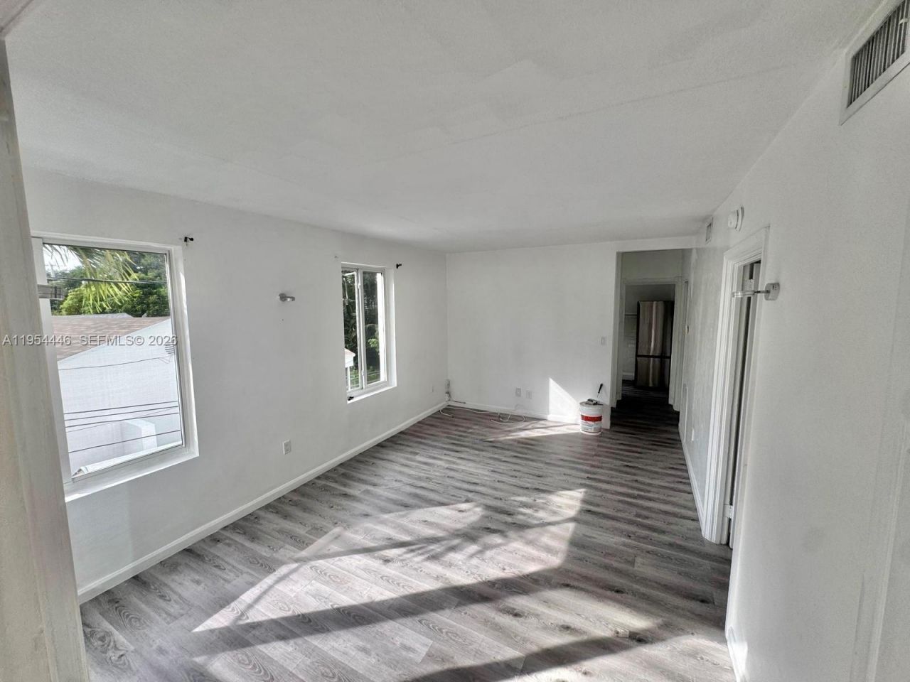 555 NE 70th St , Unit 2nd floor, Miami, FL 33138 Photo