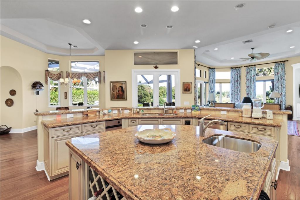 5110 Saint Andrews Island Drive, Vero Beach, FL 32967 Photo