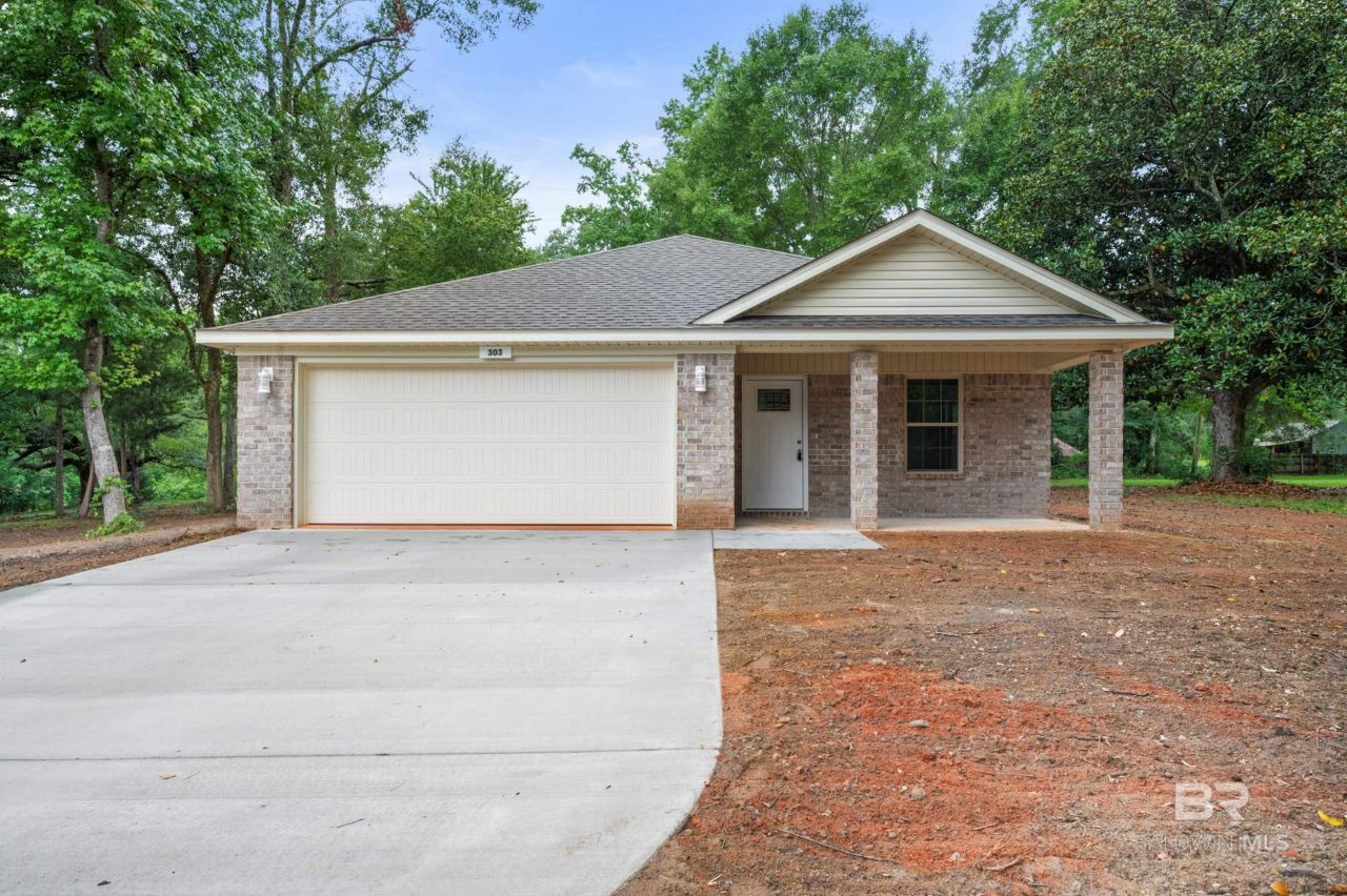 303 N Dobson Avenue, Bay Minette, AL 36507 Main Photo