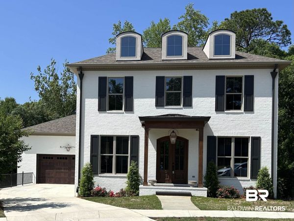 5488 S Hilltop Drive, Mobile, AL 36608