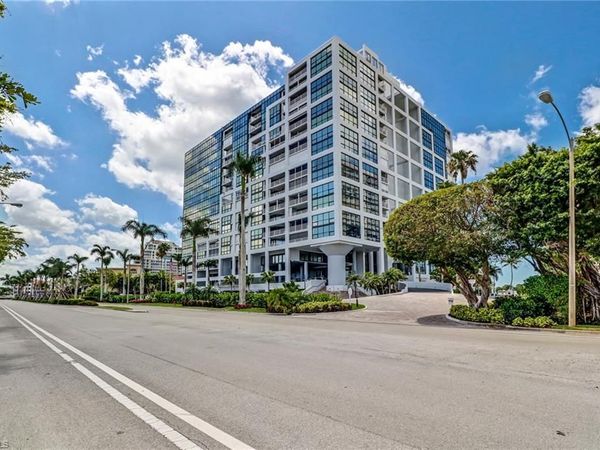 4751 Gulf Shore BLVD N, Unit 702, NAPLES, FL 34103