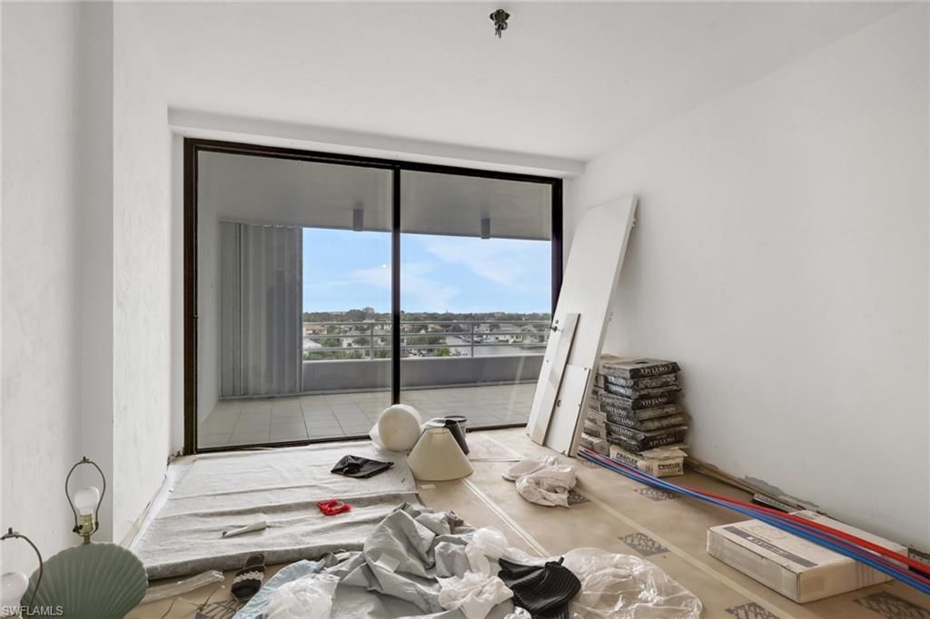 4751 Gulf Shore Blvd N, Unit 702, Naples, FL 34103 Photo