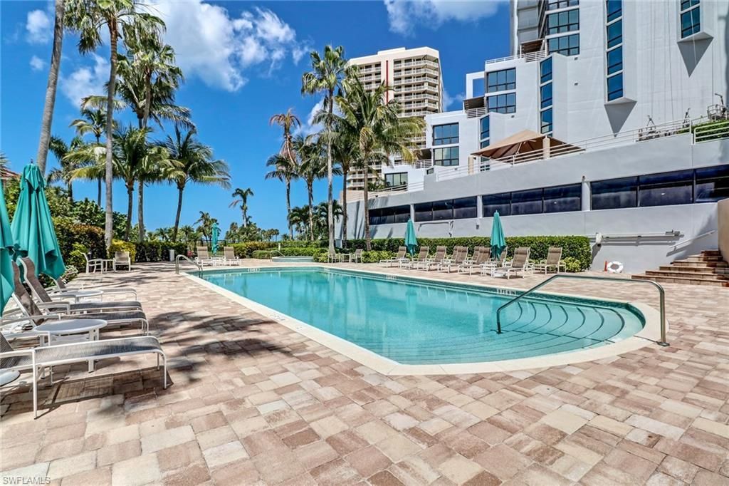 4751 Gulf Shore Blvd N, Unit 702, Naples, FL 34103 Photo