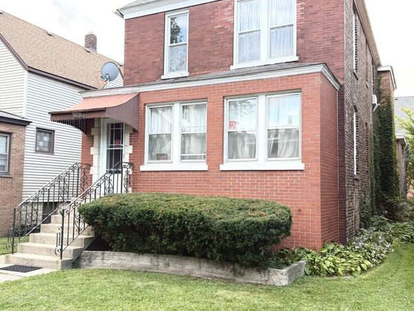 1704 Central Avenue, Whiting, IN 46394