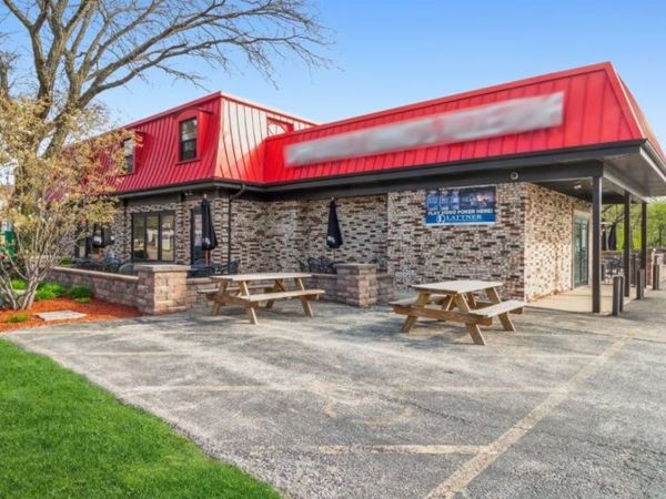 241 S Milwaukee Avenue, Wheeling, IL 60090