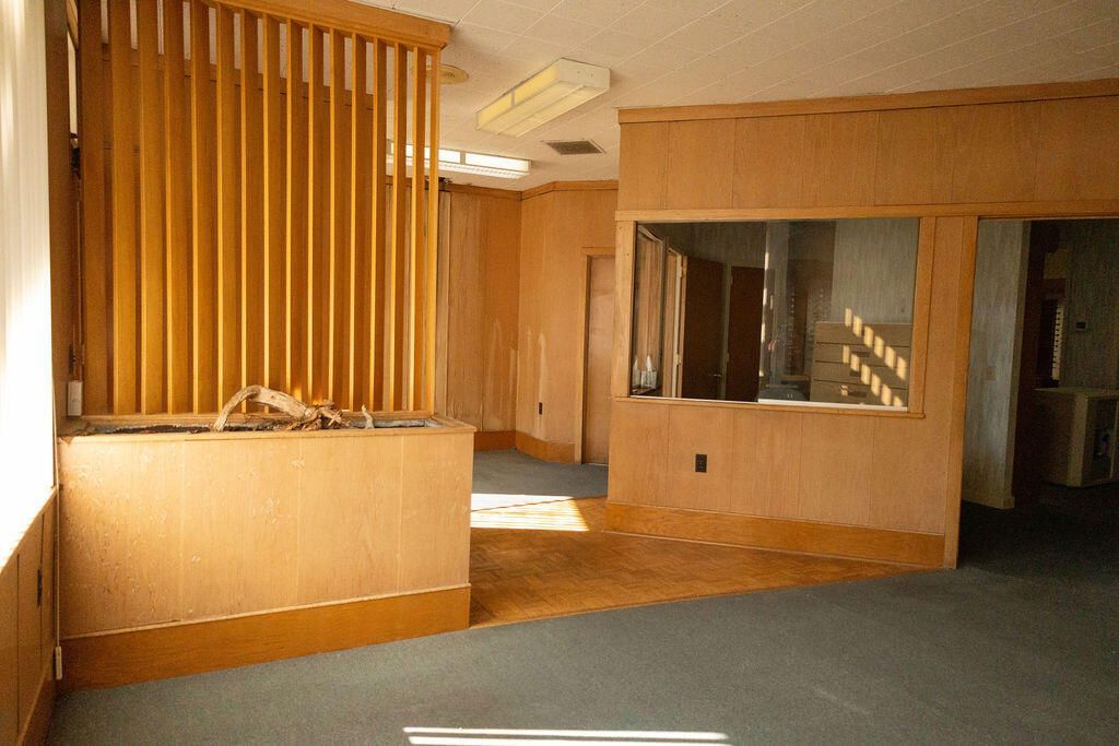 449 E Washington Street  Photo 10