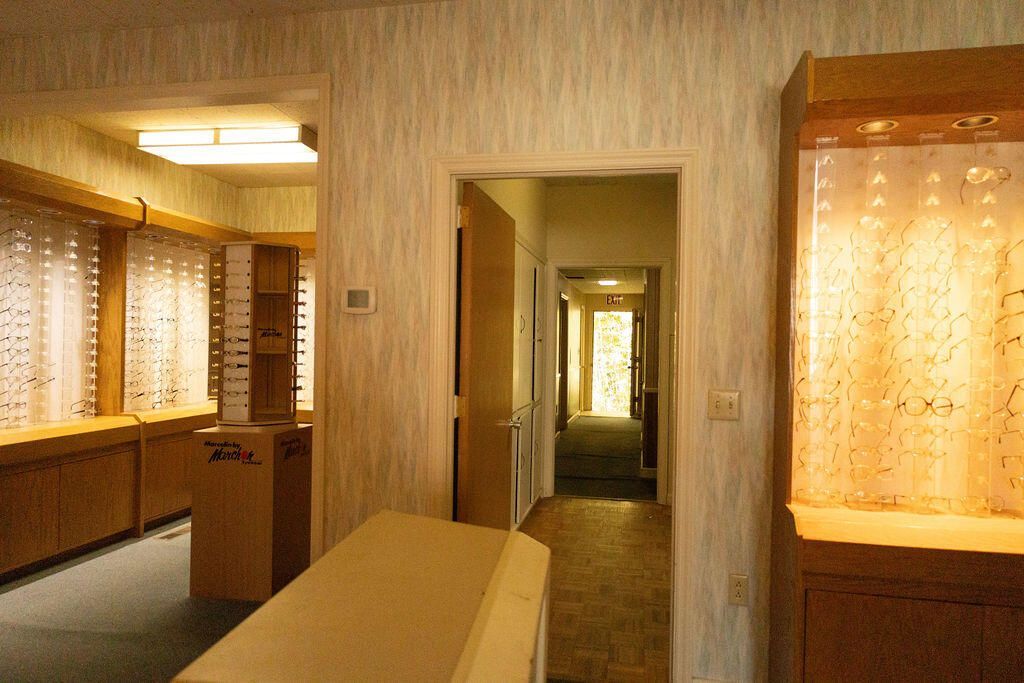 449 E Washington Street  Photo 21