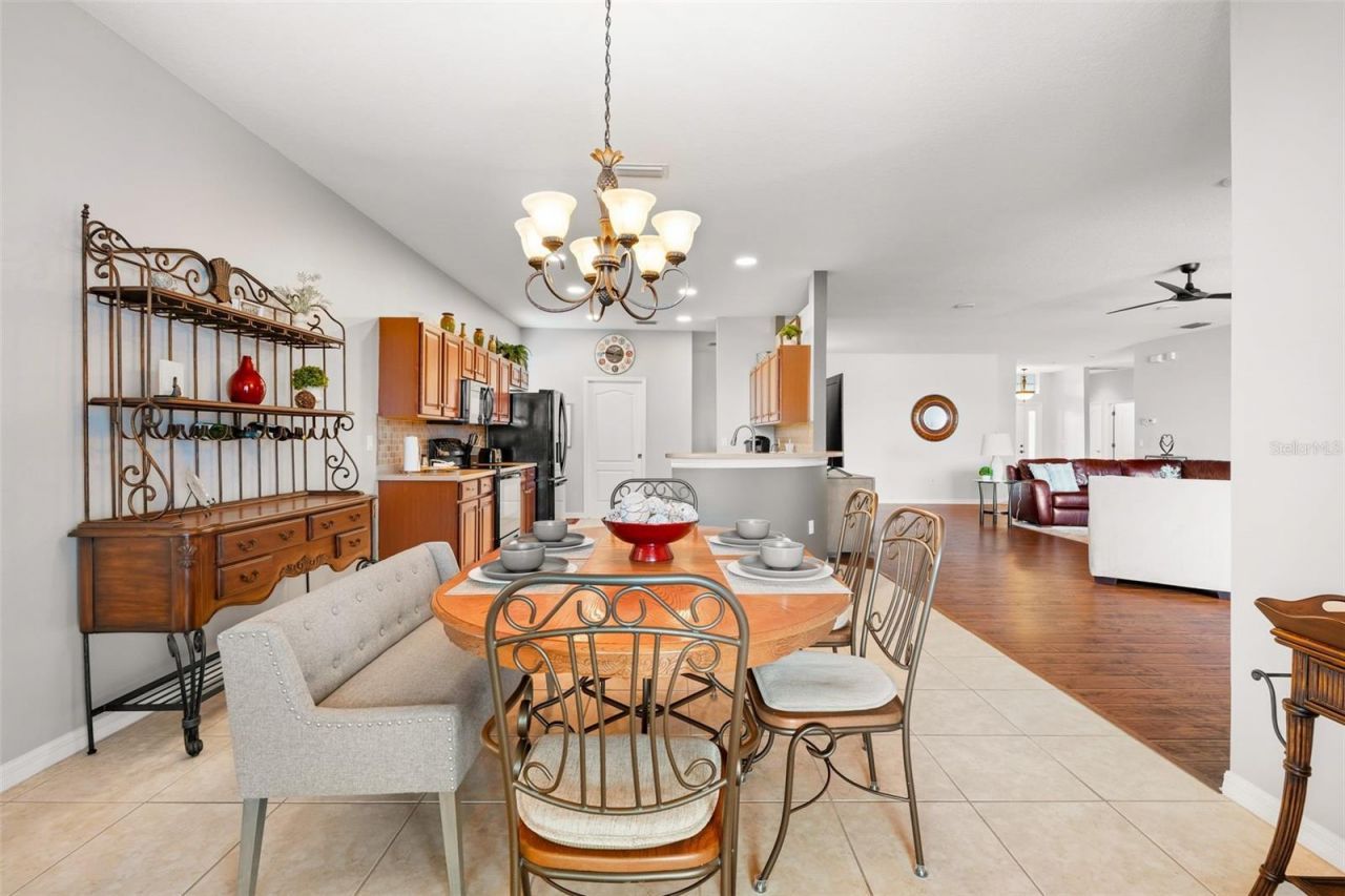 6226 Ikes Cabin Court, Palmetto, FL 34221 Photo