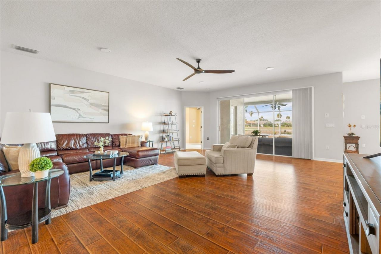 6226 Ikes Cabin Court, Palmetto, FL 34221 Photo