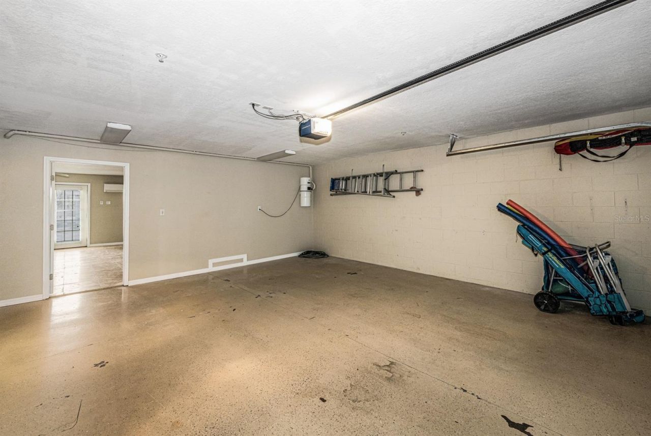 106 Yacht Club Circle, North Redington Beach, FL 33708 Photo