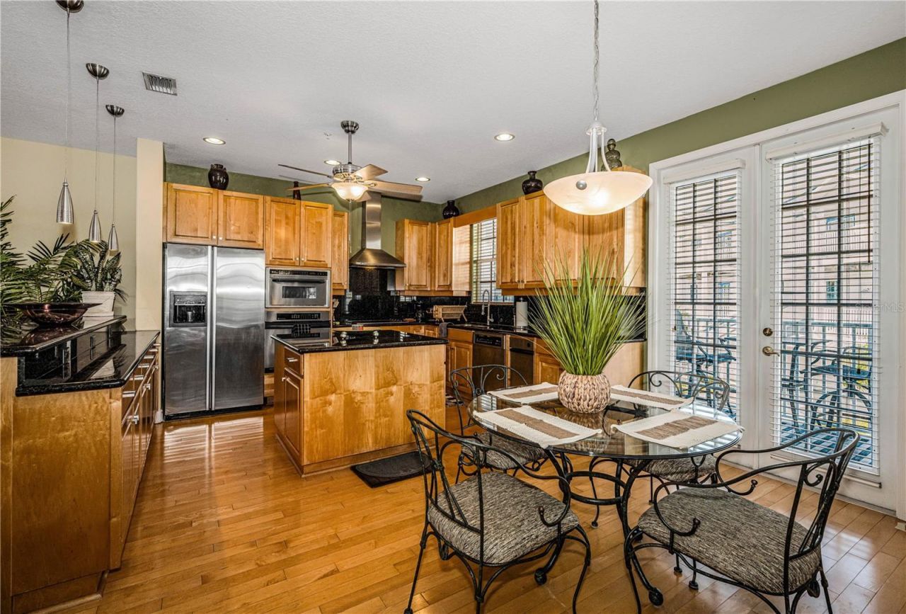 106 Yacht Club Circle, North Redington Beach, FL 33708 Photo