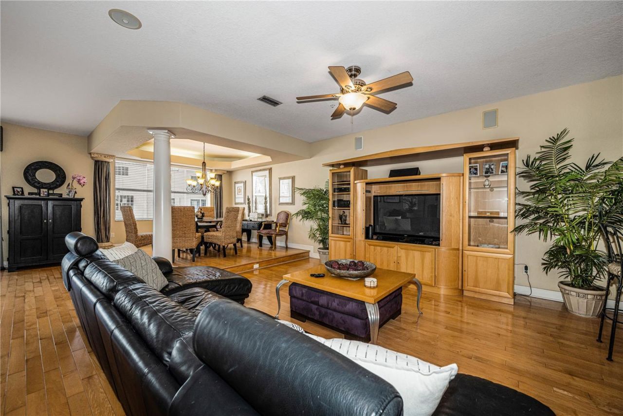 106 Yacht Club Circle, North Redington Beach, FL 33708 Photo